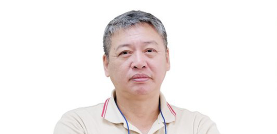 Xu Wenxian 袁丰裕新吴厂副厂长徐文贤对目前的产品质量非常满意。