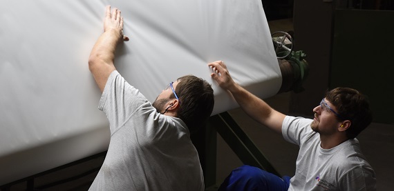 Ahlström Munksjö德廷根PM34:提高纸张强度，降低克重偏差