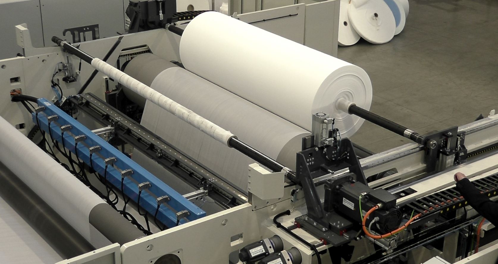 nonwoevent winder.JPG