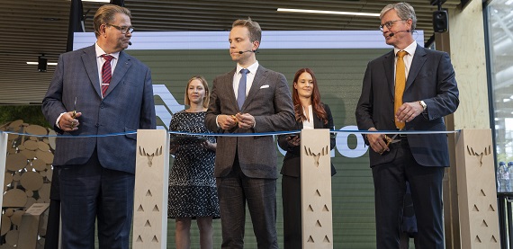 Valmet e Grupo Metsä celeam a inauguração da planta piloto de produtos de fibera 3D