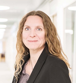 Emmeli Olén，维美德学习服务总监，相信降低风险，提高生产力，提高盈利能力。