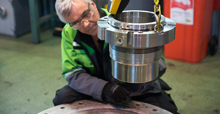 mechanical-seal-installation.jpg