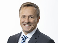 Kari Saarinen.