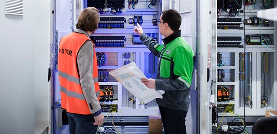 纸板和纸张自动化