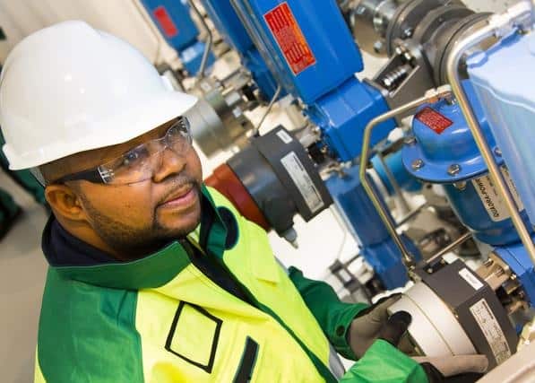 一起前进- Neles现在是Valmet的一部分。合并于2022年4月1日完成