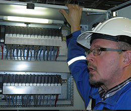 致Ryynänen，赫尔辛基造船厂