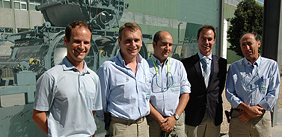 对基于绩效的磨机维护投信任票