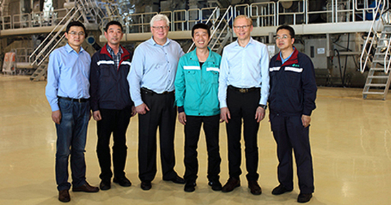 湛江晨鸣下午1、超级纸机:超wf速度记录1808米/分钟