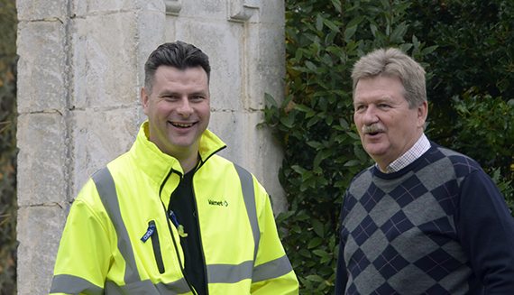 托尼Mäcklin与Ismo Uronen、Ahlstrom达成合作协议