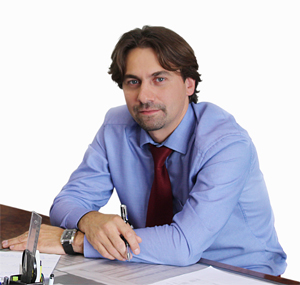 Hrapach，董事会生产总监