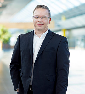 Jani Hautaluoma，Valomet