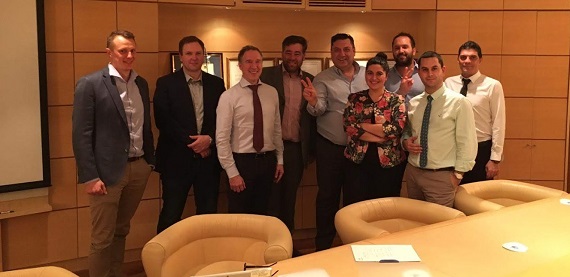 签订额外10年的运营和维护协议