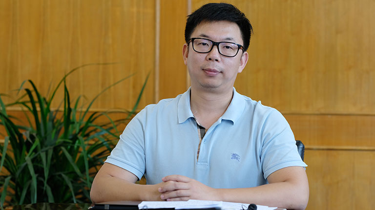 刘文明安徽山影。jpg