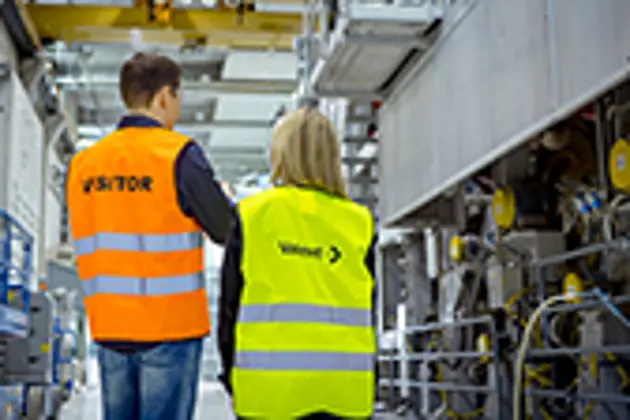 The customer is responsible for the subcontractor's responsibility?
