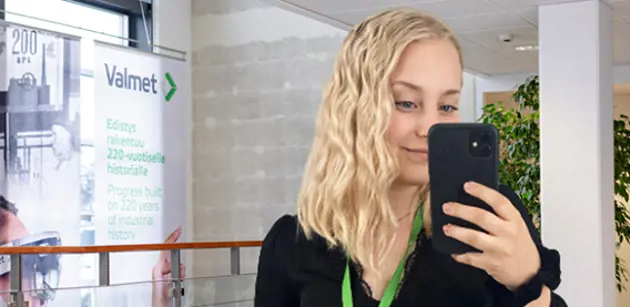 夏季在采购现场工作和服务