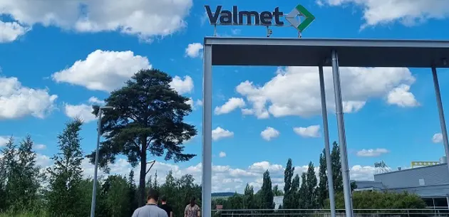 装配阀门:暑期服务技术员