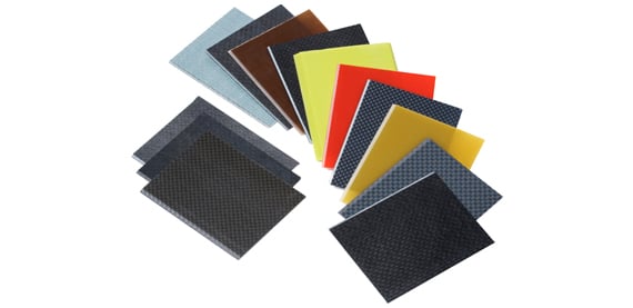 板紙および紙製造工程向けのドクタ，ブレ，ド