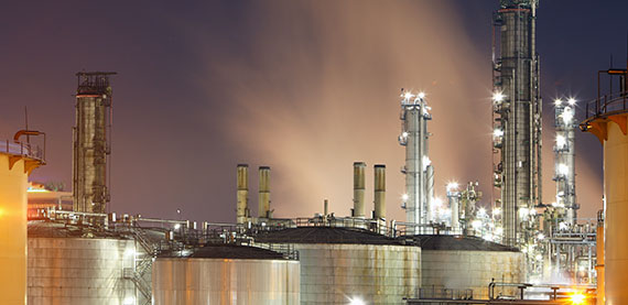 / globalassets /更多的行业/改进/ refining-liftup.jpg