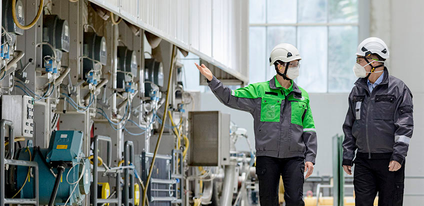 / globalassets /服务/ board-and-paper-mills /现场服务/远程- - 570 x277.jpg领域——服务