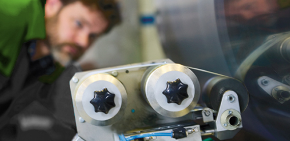 现场检修钢瓶和轧辊