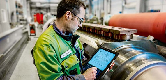 纸板和纸机辊维护解决方案